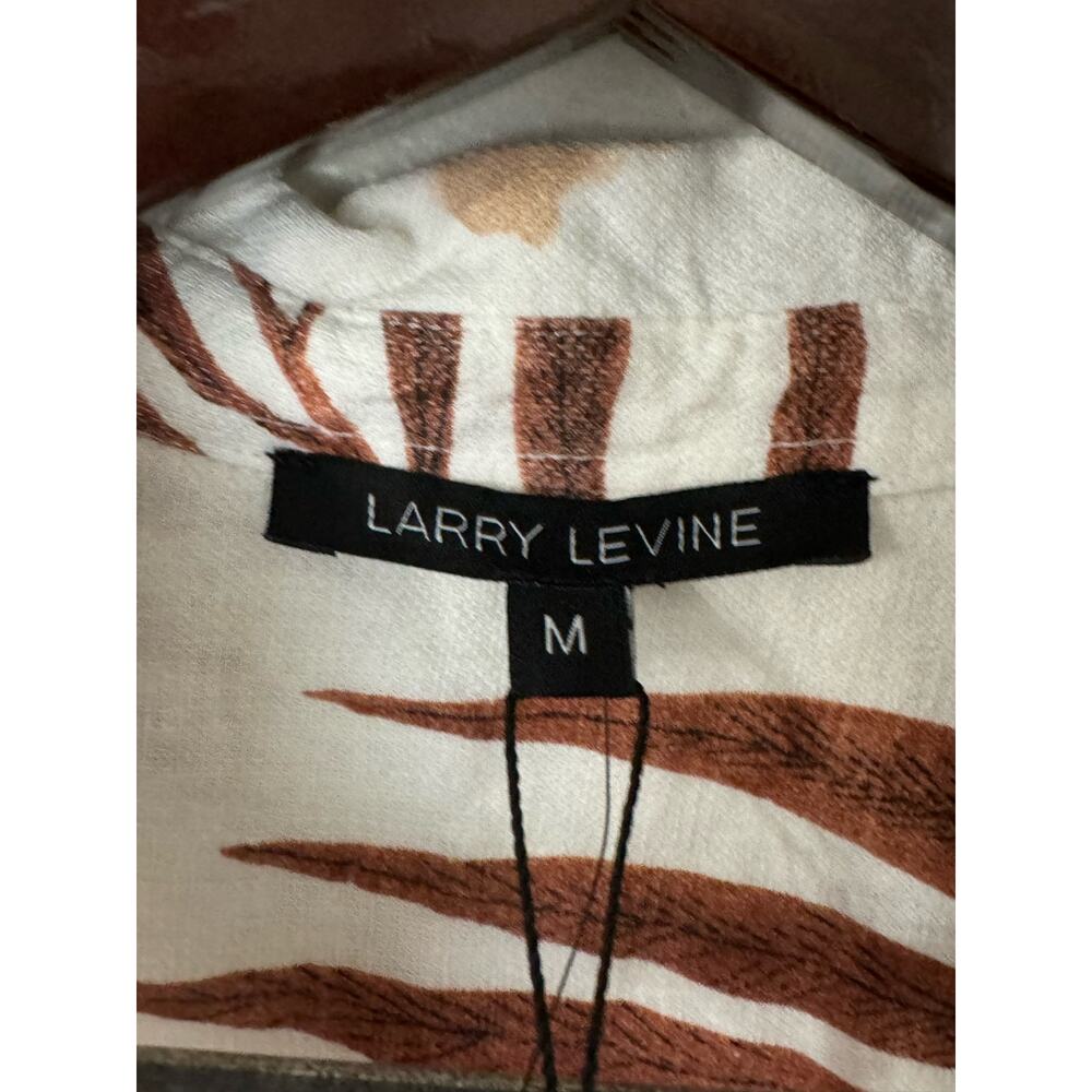 Larry Levine Palm Tropical Linen Blend Crop Blouse Size Medium‎ NWT - Picture 2 of 4